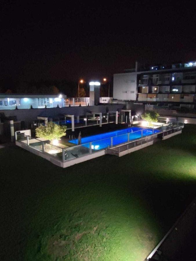 Espectacular Apartamento Con Piscina Y Garaje Madrid Exterior photo